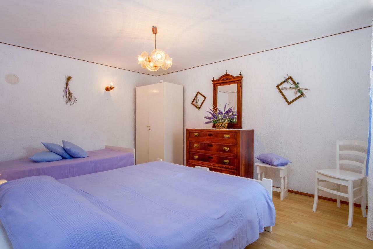 Apartment Carmen Вели-Лошинь Экстерьер фото